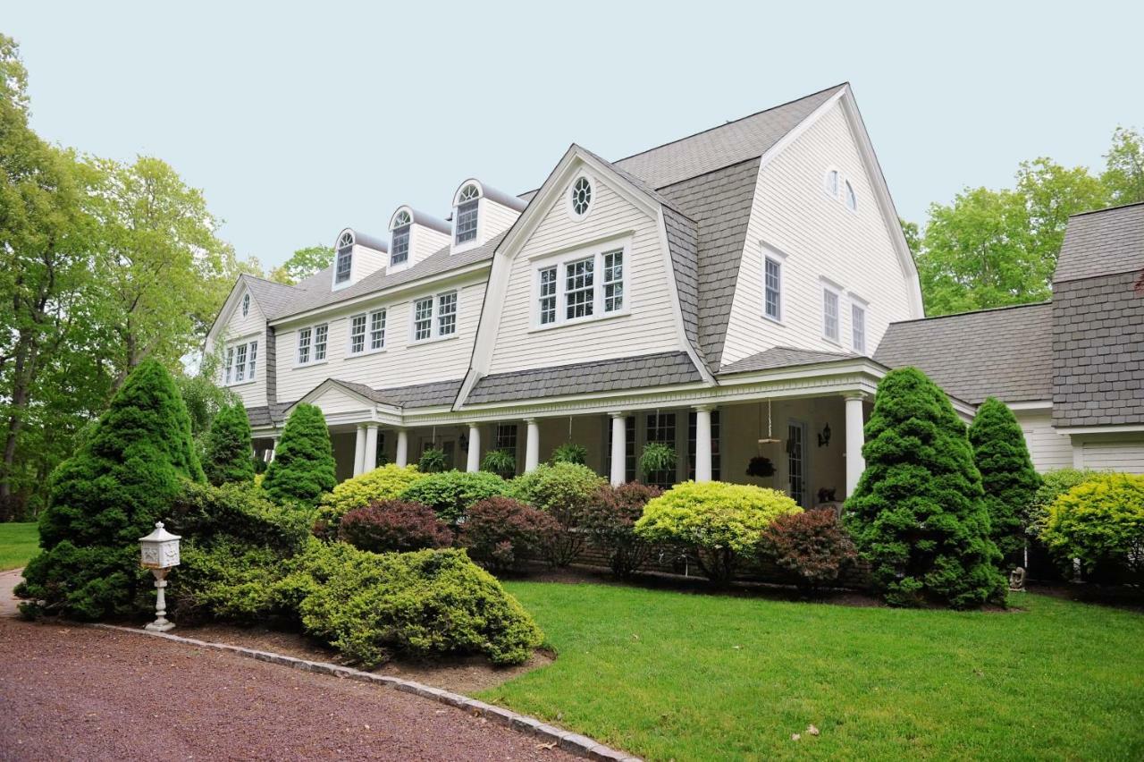A Walk In The Woods Bed And Breakfast Southold Eksteriør billede